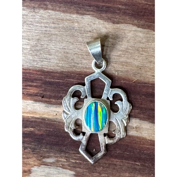 Sterling Silver Pendant With Synthetic Opal 9.01g - Picture 7 of 7